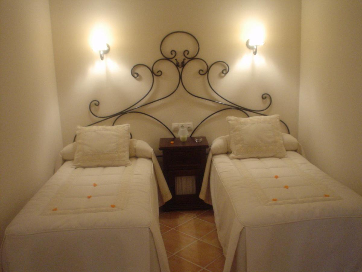 Hotel Rural Andalucia Sierra de Yeguas Quarto foto